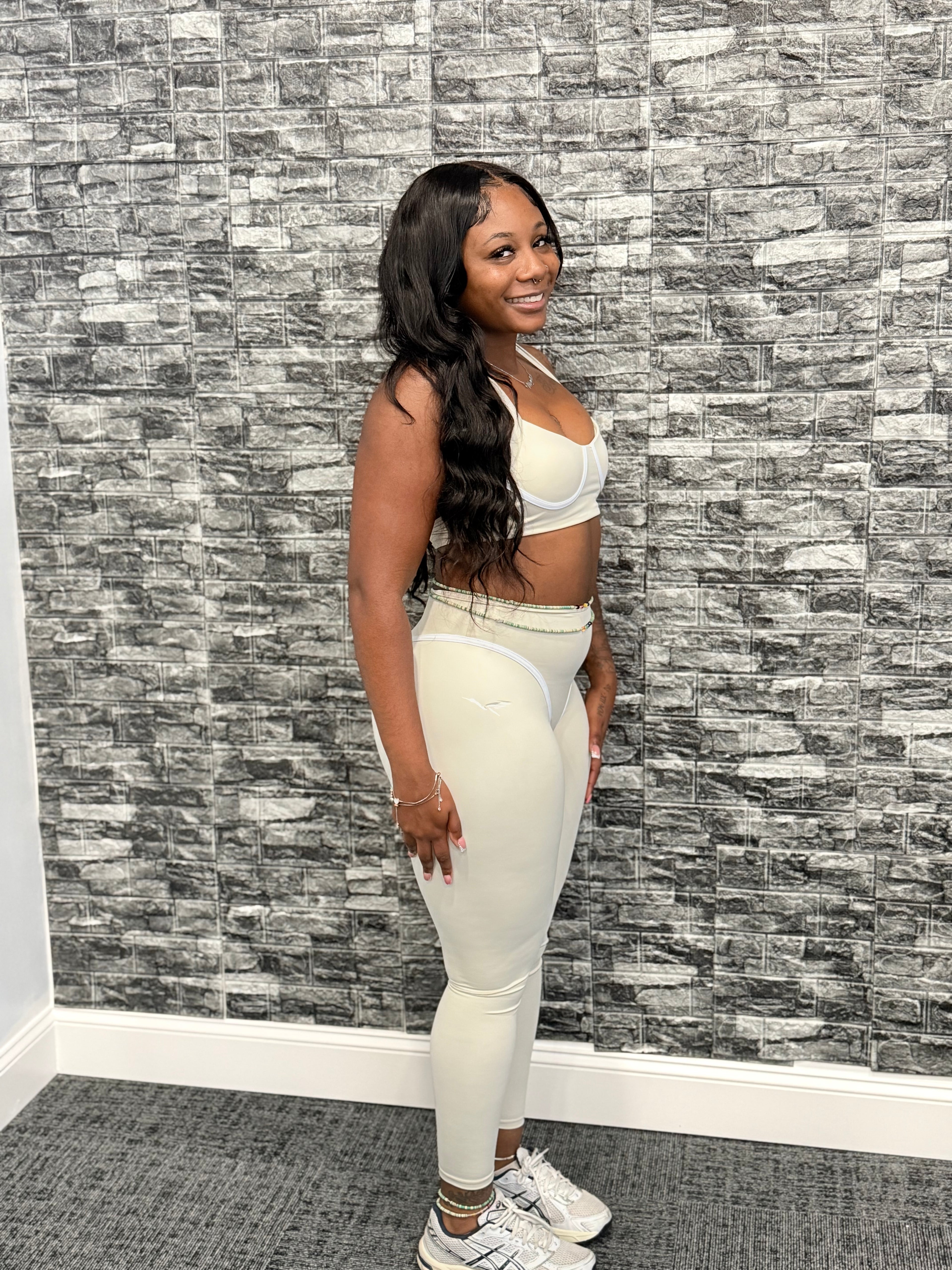 The Cream Contour Illusion Set