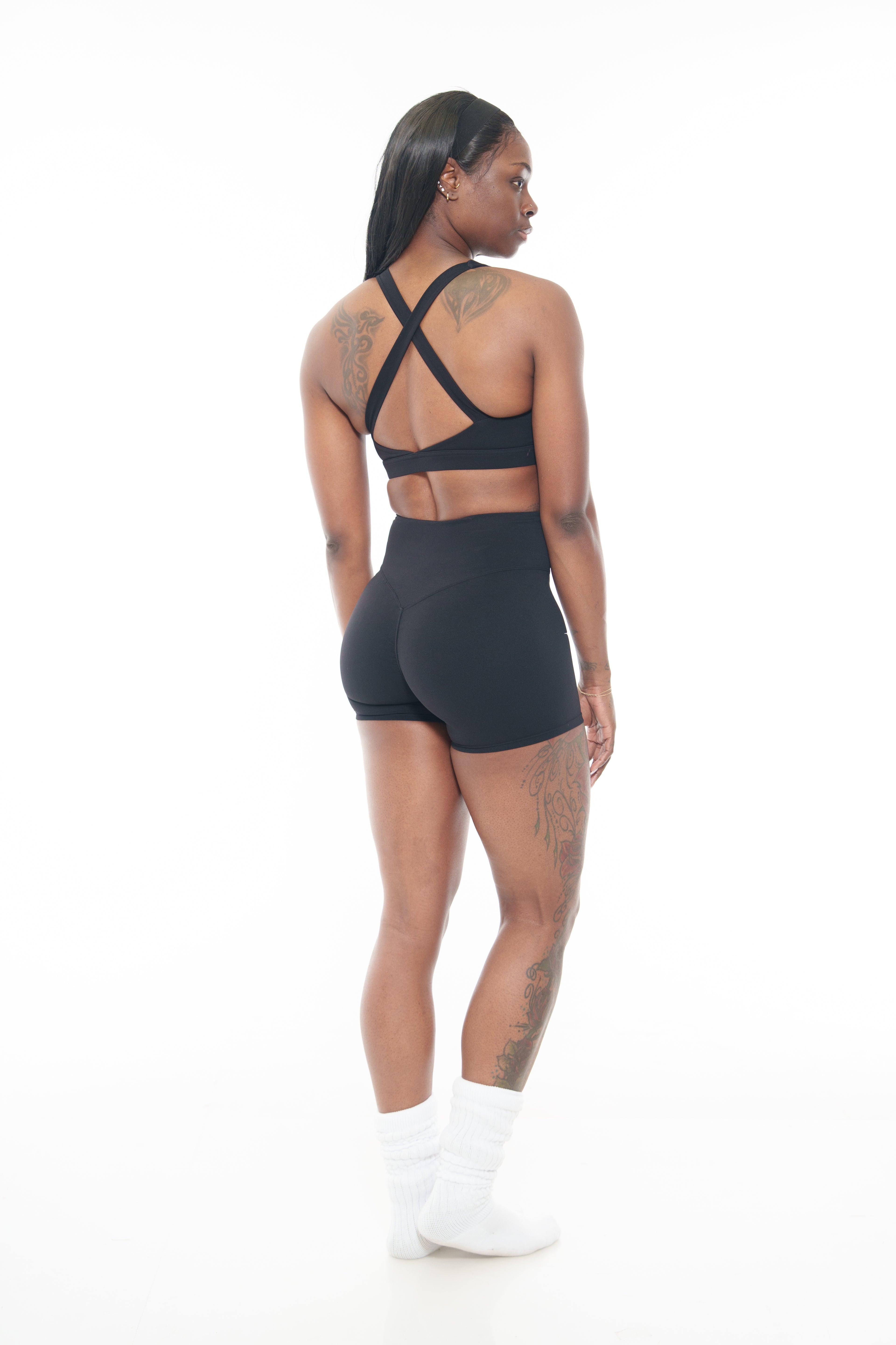 The Onyx Stealth Trio
High-Performance Compression Set